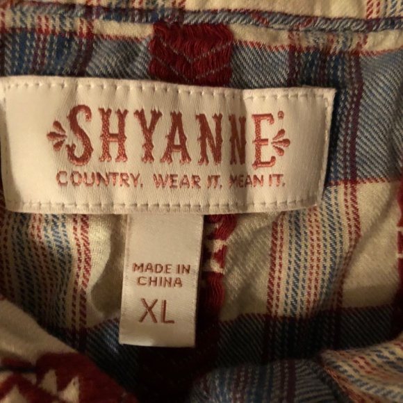 Shyanne Women's Casper Checkered Print Sleeveless Pearl Snap Western Shirt - Picture 5 of 7